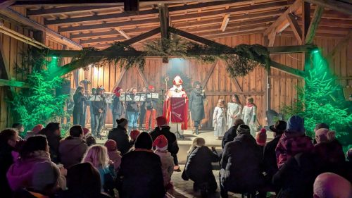 PXL 20251206 163853986