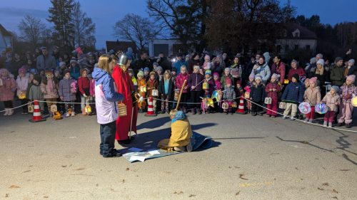 PXL 20251111 160708792